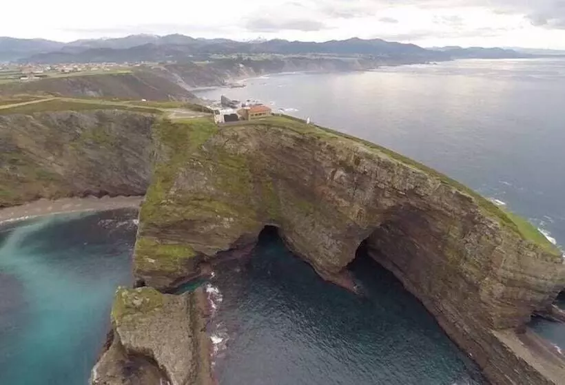 Casona De Llanorrozo Apartamentos Rurales