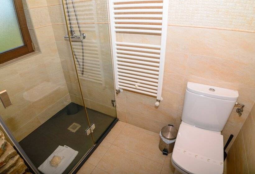 Casona De Llanorrozo Apartamentos Rurales