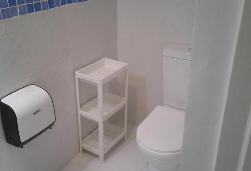 E&j Boutique Residences