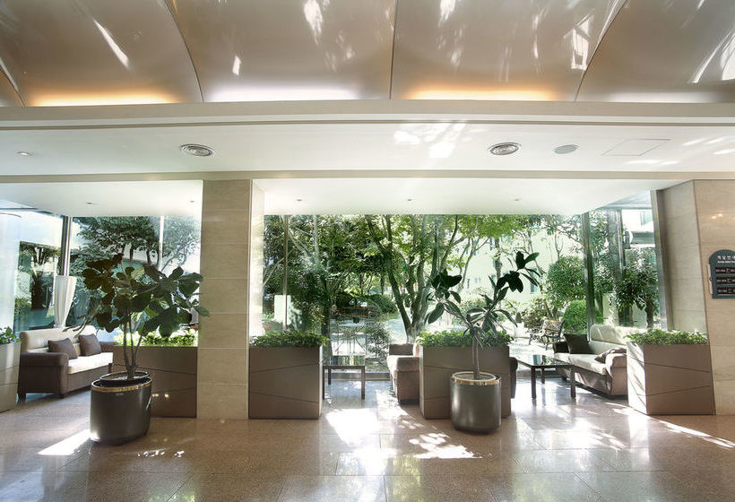 בית מלון כפרי Admiral