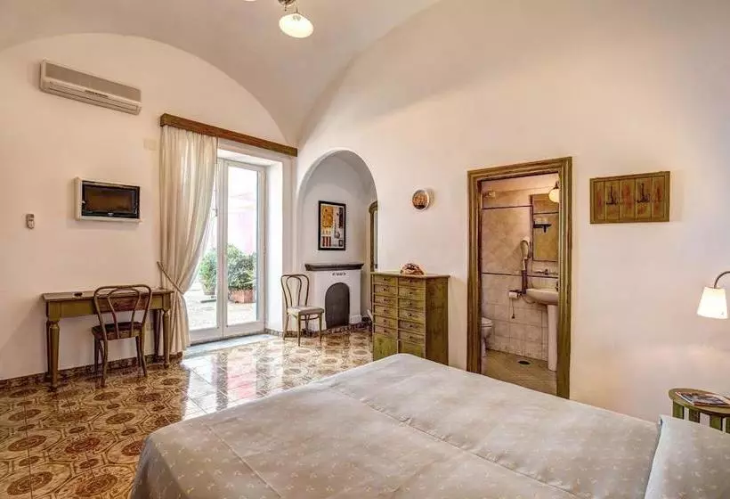 هتل Belvedere & Tre Re