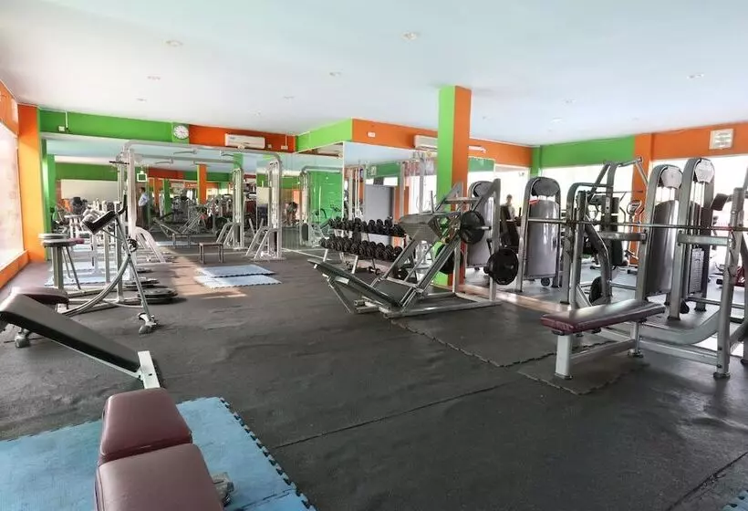 The Centro Hotel & Residence By Orchardz