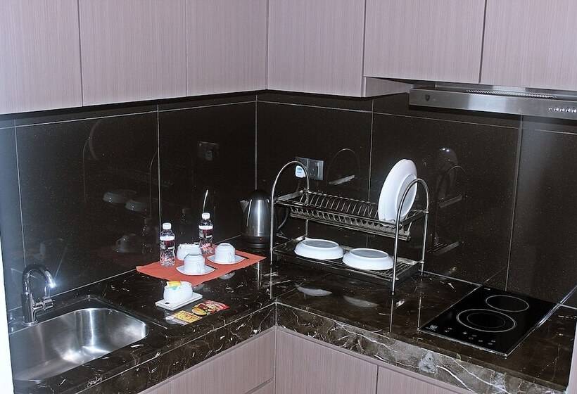 The Centro Hotel & Residence By Orchardz