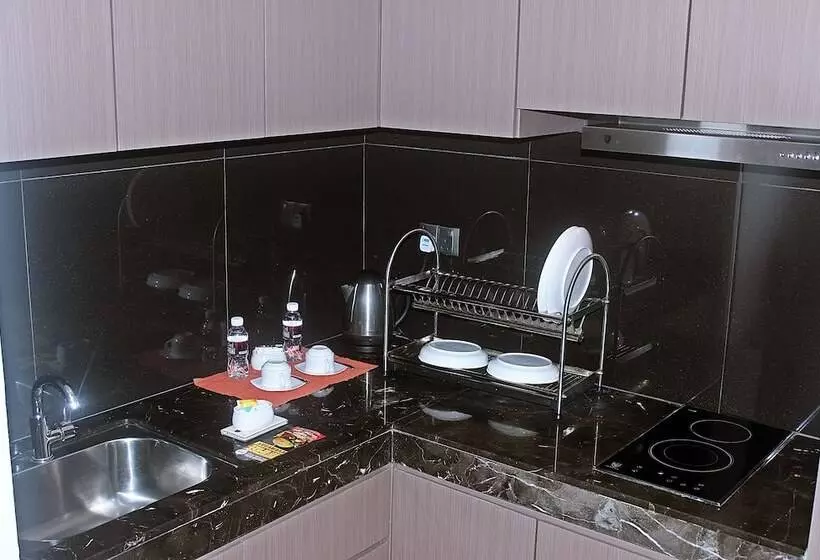 The Centro Hotel & Residence By Orchardz