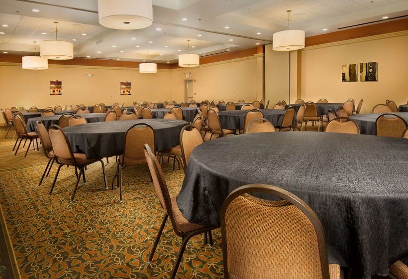 호텔 Drury Inn & Suites Independence Kansas City