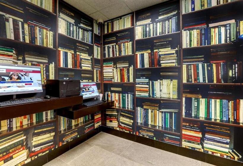 호텔 Drury Inn & Suites Independence Kansas City