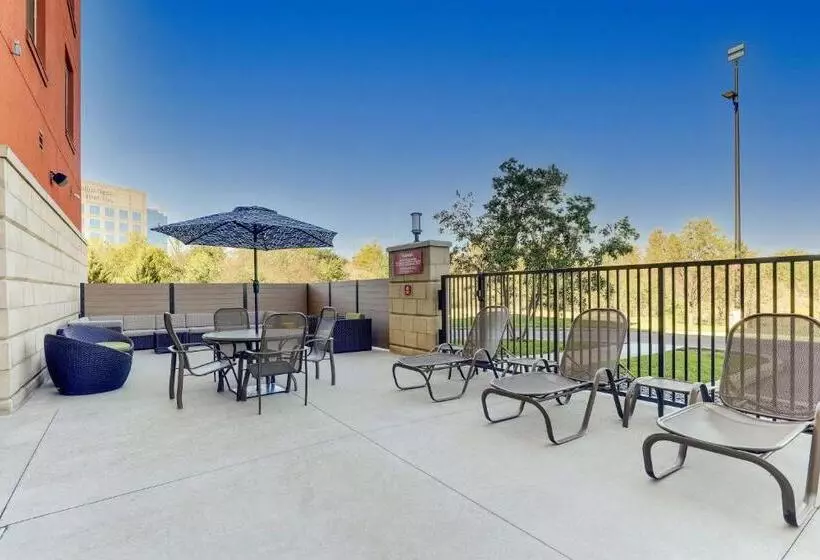 ホテル Drury Inn & Suites Independence Kansas City
