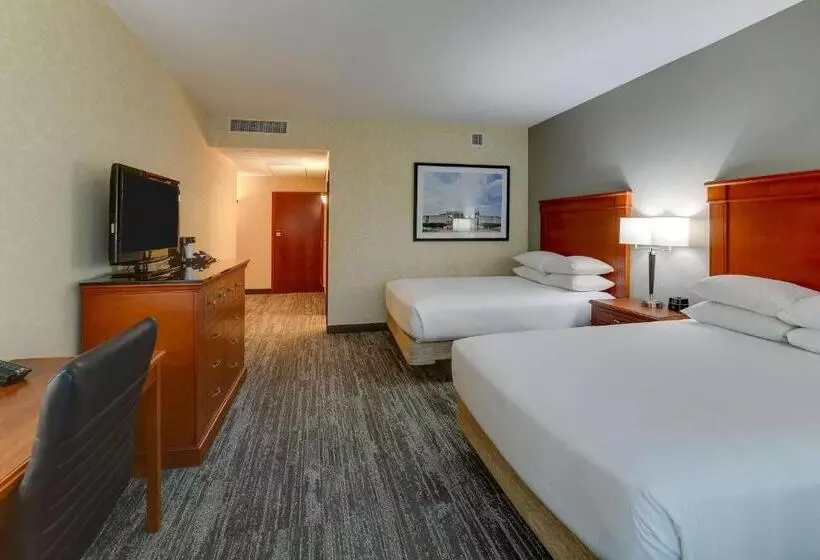 ホテル Drury Inn & Suites Independence Kansas City