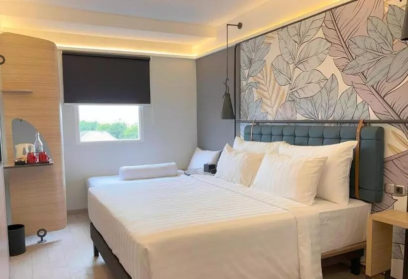 Luminor Hotel Legian Seminyak   Bali