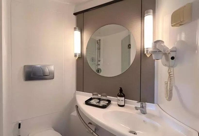 Luminor Hotel Legian Seminyak   Bali