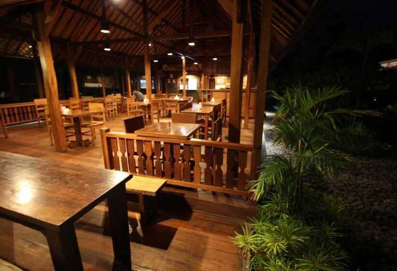 Отель Mina Tanjung