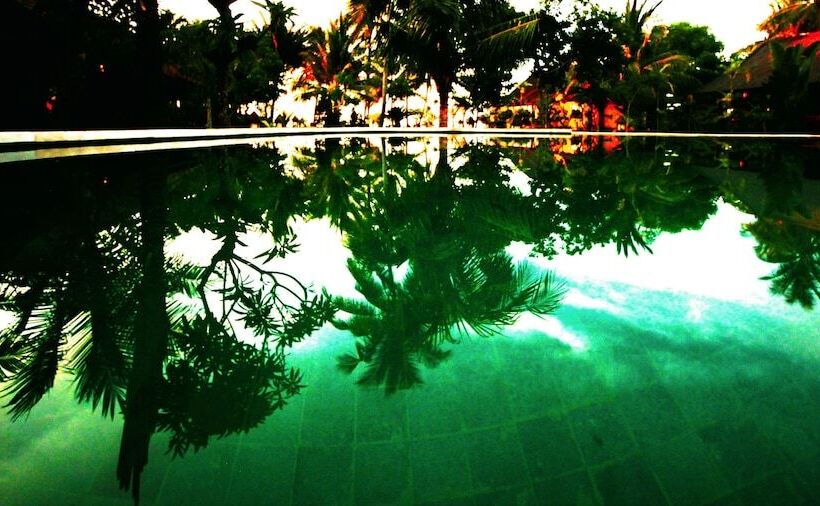 Отель Mina Tanjung