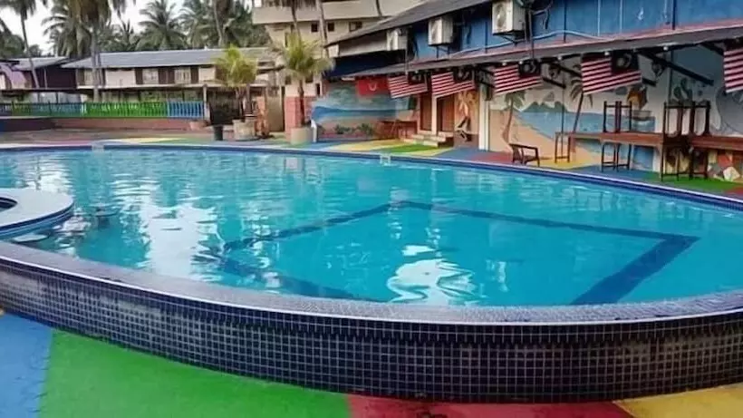 فندق Pcb Beach Resort