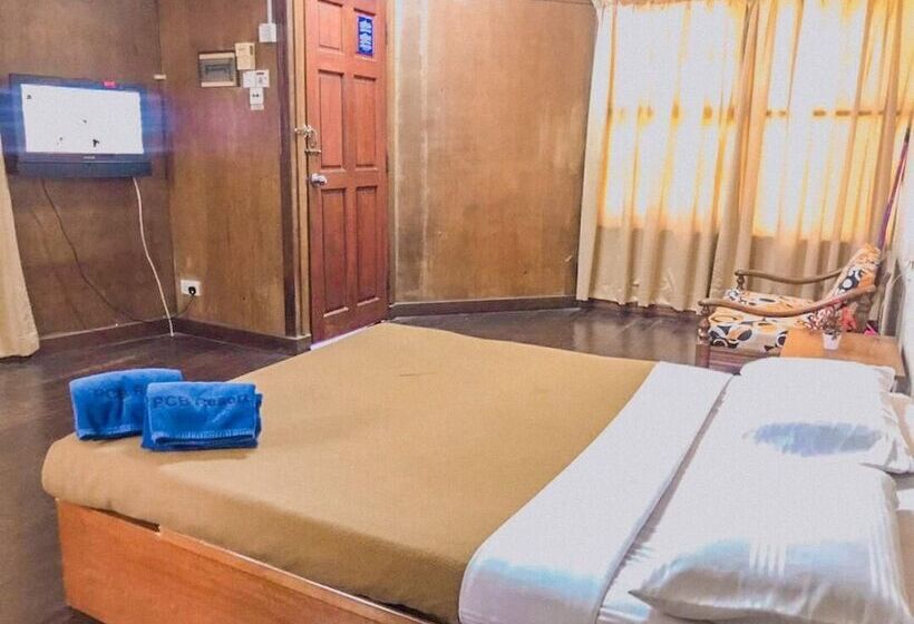 Szálloda Pcb Beach Resort