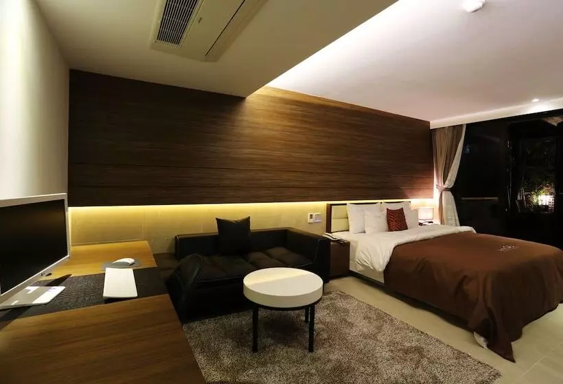 בית מלון כפרי Sol