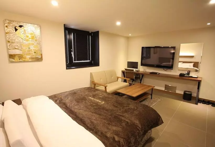 ホテル Suwon City Hall Thassos