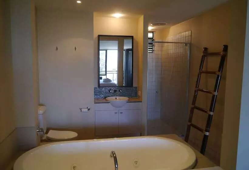 Marine Boutique Apartments