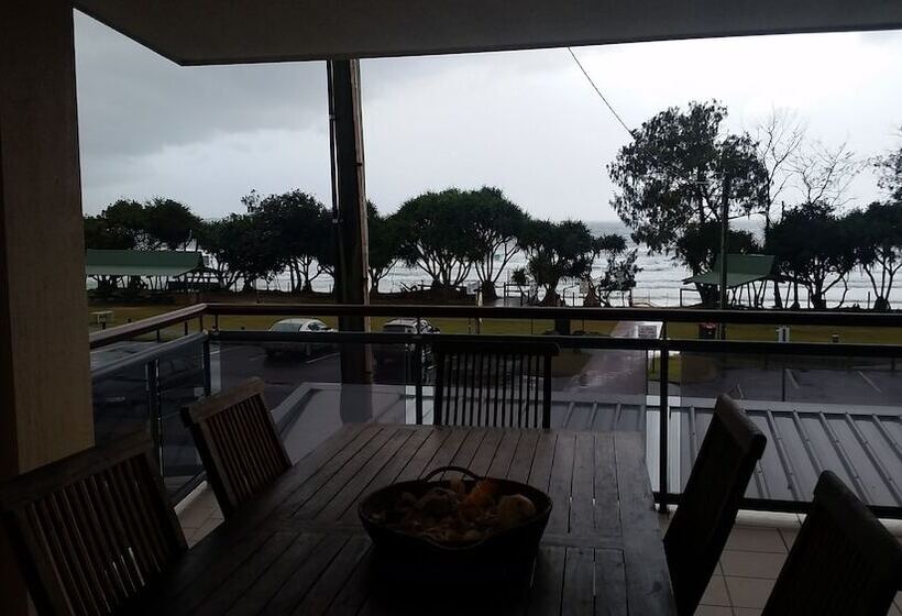 Marine Boutique Apartments