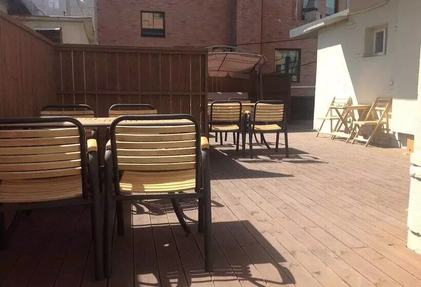 Pensjonat Agit Guesthouse