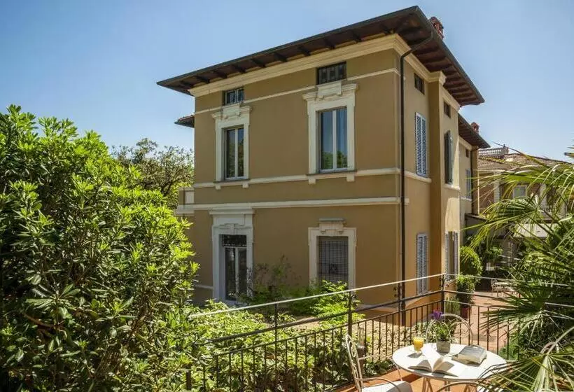 Pension (Hôtel basse catégorie) La Villa