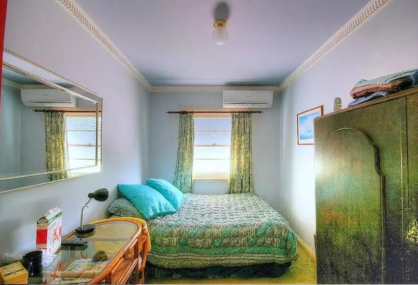 پانسیون Melville House Bed And Breakfast