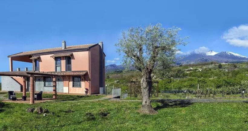 Pensjonat Nake Residenza Artistica