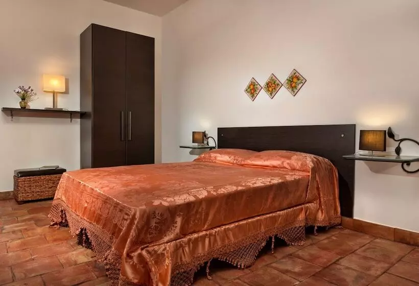 Pensjonat Nake Residenza Artistica