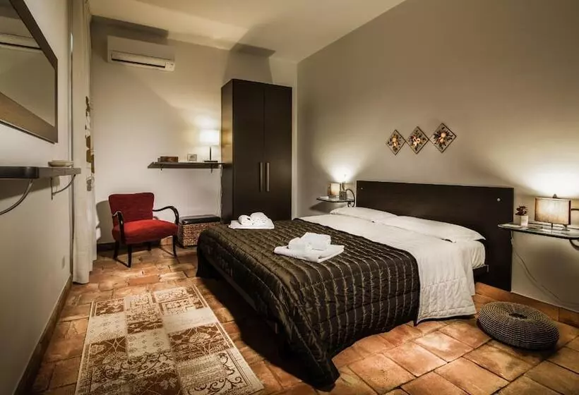 Pensjonat Nake Residenza Artistica