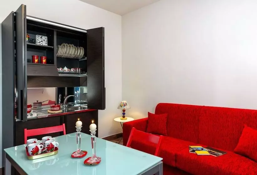 Pensjonat Nake Residenza Artistica