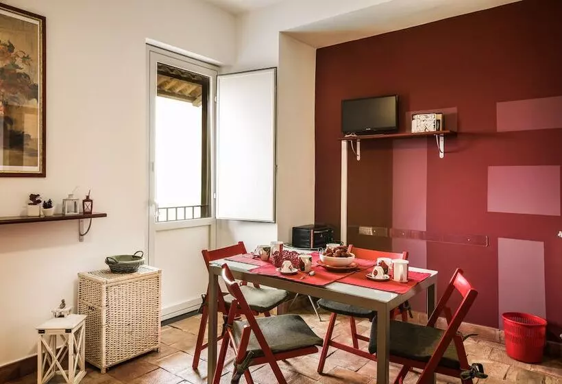 Pensjonat Nake Residenza Artistica