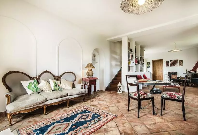 Pensjonat Nake Residenza Artistica