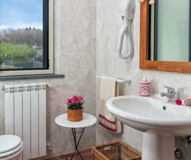 Pensjonat Nake Residenza Artistica