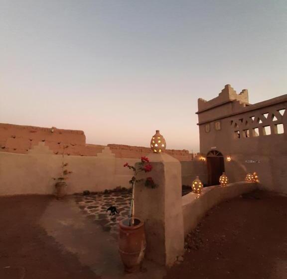 فندق صغير Auberge Kasbah Dar Sahara Tours