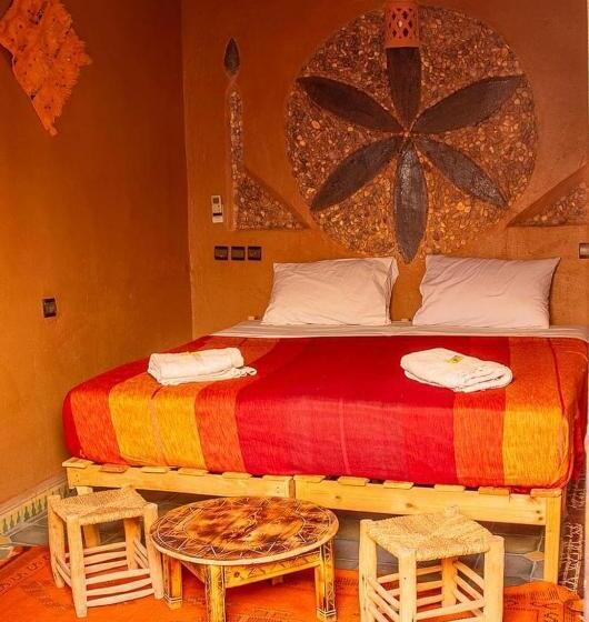 فندق صغير Auberge Kasbah Dar Sahara Tours