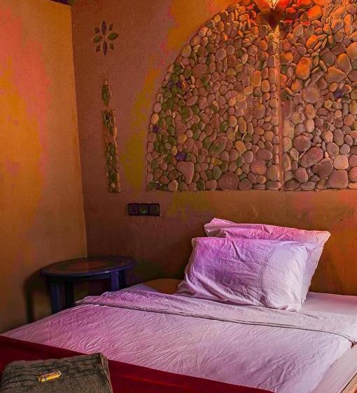 فندق صغير Auberge Kasbah Dar Sahara Tours