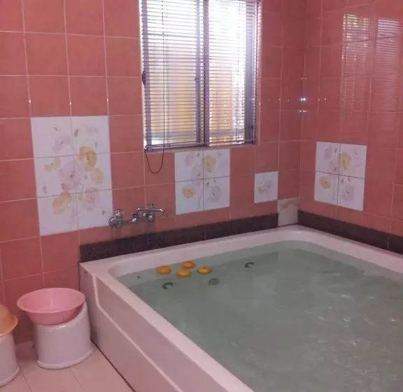 Bed and Breakfast Orange Pension