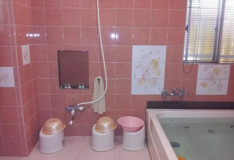 Bed and Breakfast Orange Pension