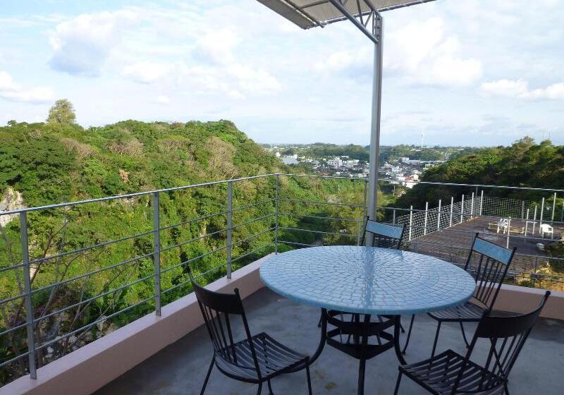 צימר Hibis Resort