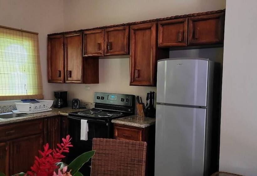 Corinto Pearl Eco Resort