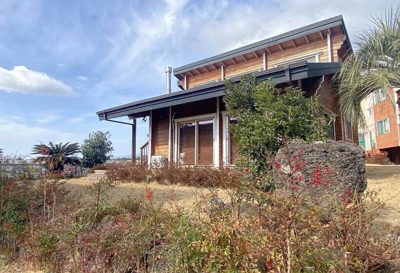 Hotel Breakfast At Tiffany S Pension