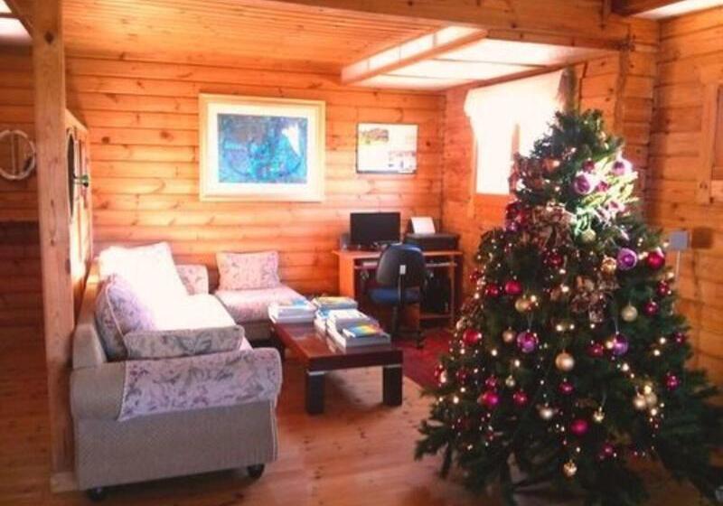 Hotel Breakfast At Tiffany S Pension