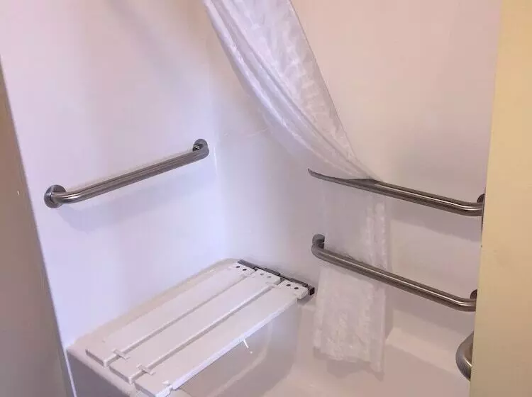 فندق Cobblestone Inn & Suites Newton