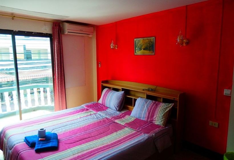 ホテル Evelyn Residence