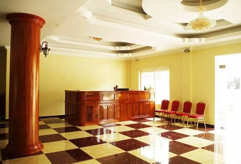 בית מלון כפרי Golden Star Inn