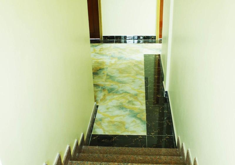 בית מלון כפרי Golden Star Inn