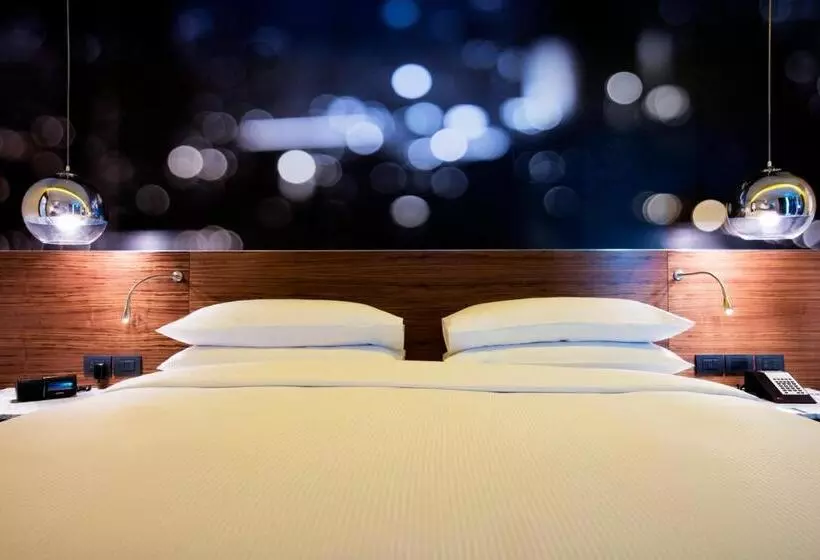 酒店 Krystal Urban Guadalajara