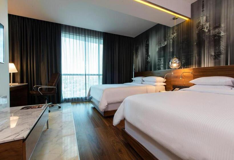 酒店 Krystal Urban Guadalajara