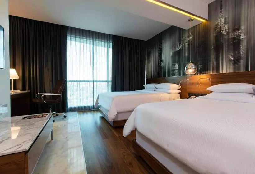 酒店 Krystal Urban Guadalajara