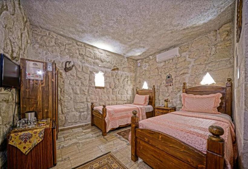 فندق Maccan Cave