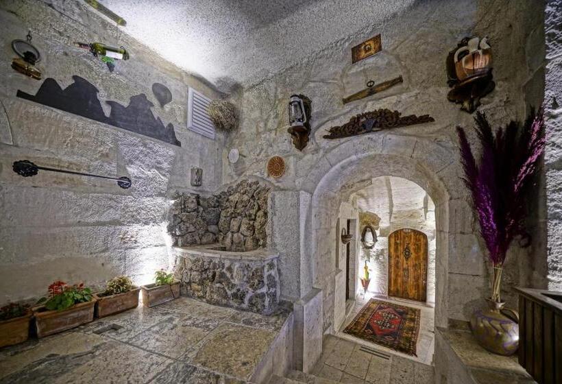 فندق Maccan Cave